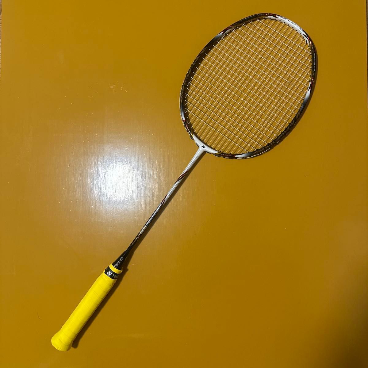 VOLTRIC 80 バドミントンラケット バドミントンラケット【YONEX VOLTRIC 80】 ラケット