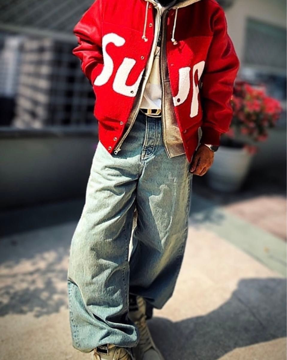 新品過去最安 送料込早い者勝ちです 国内品Supreme BIGLogo 新品過去最安 送料込早い者勝ちです 国内品Supreme BIGLogo