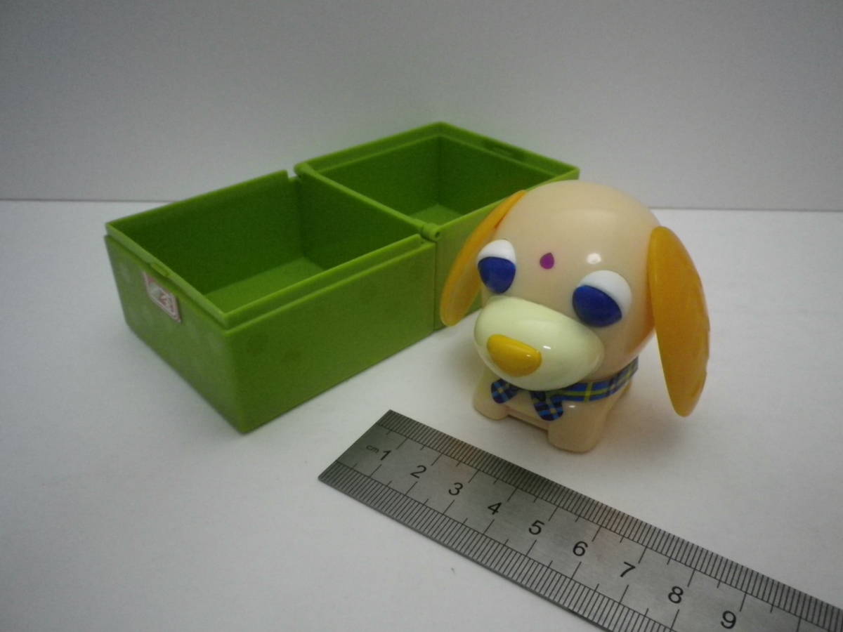 紅茶犬チャイ(お茶犬)プラスチックフィギュア ぜんまい走行 クレーンゲーム品 ケース付 未使用動作品 送料無料 おとうさんのおもちゃ箱 177_画像1