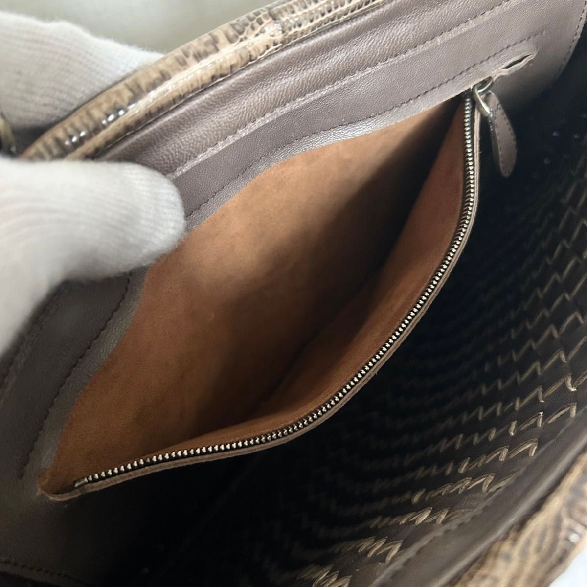 美品 BOTTEGA VENETA ハンドバッグ イントレチャート リザード 美品 BOTTEGA VENETA ハンドバッグ イントレチャート リザード