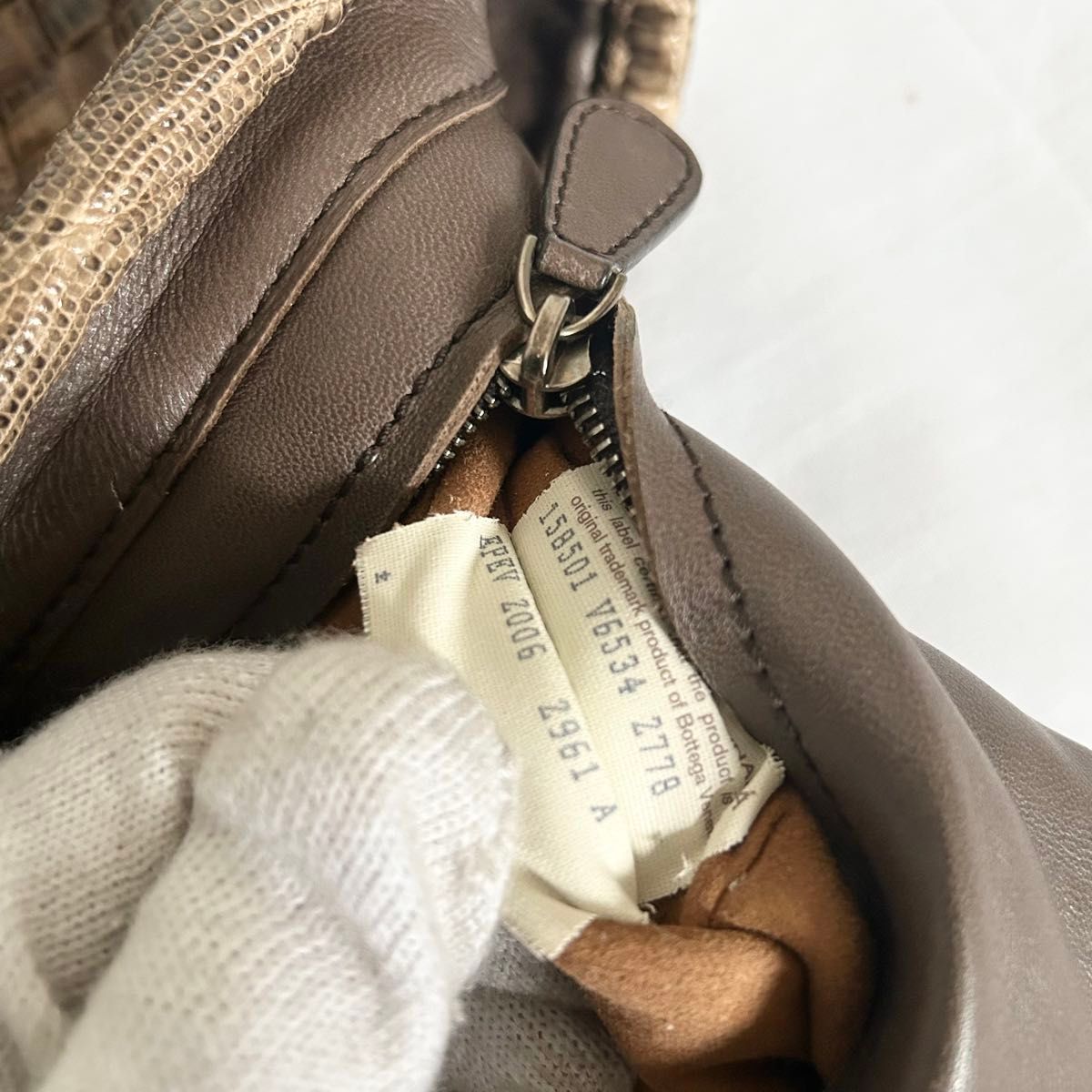 美品 BOTTEGA VENETA ハンドバッグ イントレチャート リザード 美品 BOTTEGA VENETA ハンドバッグ イントレチャート リザード