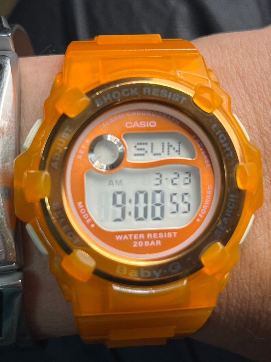 CASIO G-SHOCK baby-G オレンジリーフ モデル デジタル腕時計 CASIO G-SHOCK baby-G オレンジリーフ モデル デジタル腕時計