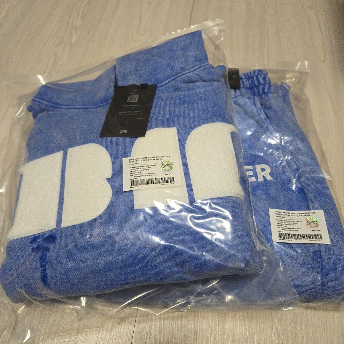BABYMONSTER ベビモン スウェットセットアップ スカイブルー BABYMONSTER ベビモン スウェットセットアップ スカイブルー