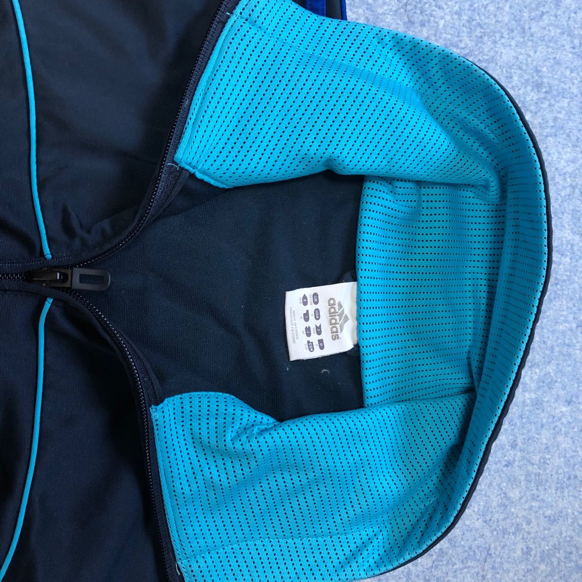 Paypayフリマ クーポンでお安くget Adidas ジャージ上下 M Paypayフリマ クーポンでお安くget Adidas ジャージ上下 M