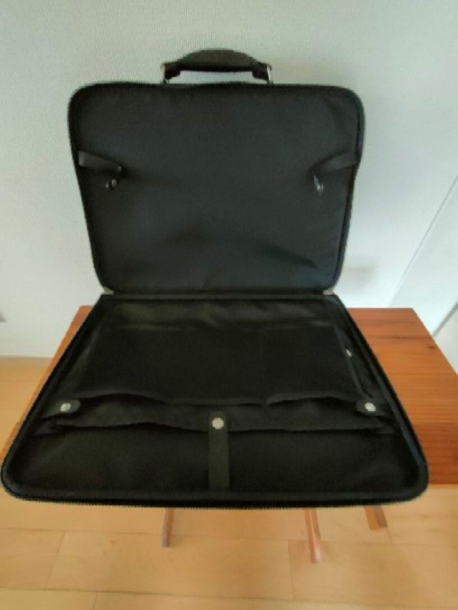 サムソナイトSamsonite ビジネスバッグ 黒 ノートパソコン サムソナイトSamsonite ビジネスバッグ 黒 ノートパソコン