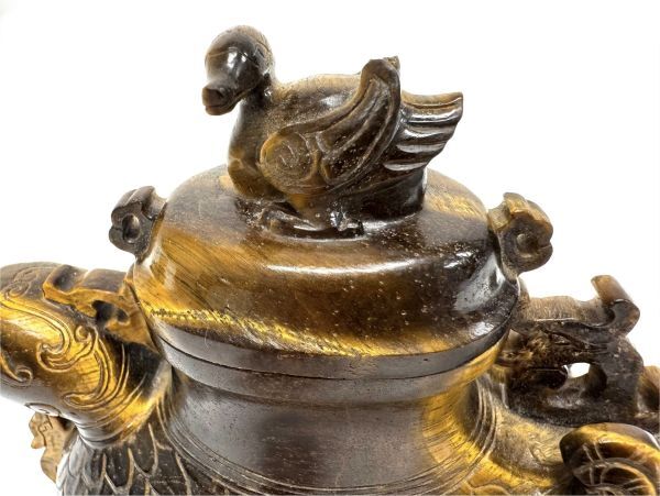 旧家蔵出 虎目石 香炉 626g 鳥彫刻 唐物 古玩 時代 李朝 朝鮮 旧家蔵出 虎目石 香炉 626g 鳥彫刻 唐物 古玩 時代 李朝 朝鮮