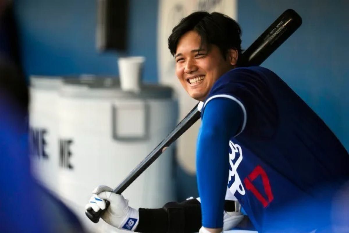 美品】 2016 BBM 大谷翔平 私服カード #F68 北海道日本ハム 美品】 2016 BBM 大谷翔平 私服カード #F68 北海道日本ハム