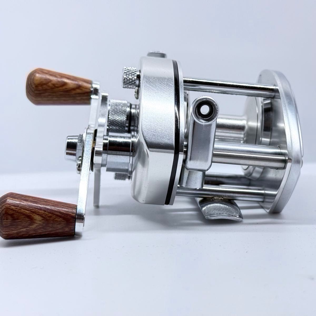 GW¥5 000引き 【超美品】シマノ バンタム200 ベアリングを GW¥5 000引き 【超美品】シマノ バンタム200 ベアリングを