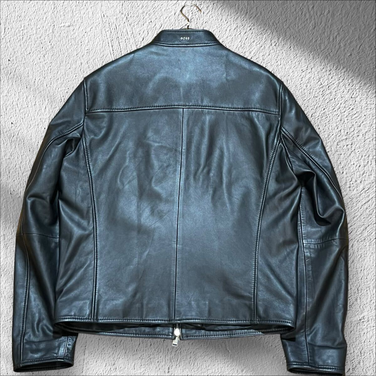 王道モデル!!!即完XLサイズ!!!【HUGO BOSS ヒューゴボス】漢の 王道モデル!!!即完XLサイズ!!!【HUGO BOSS ヒューゴボス】漢の