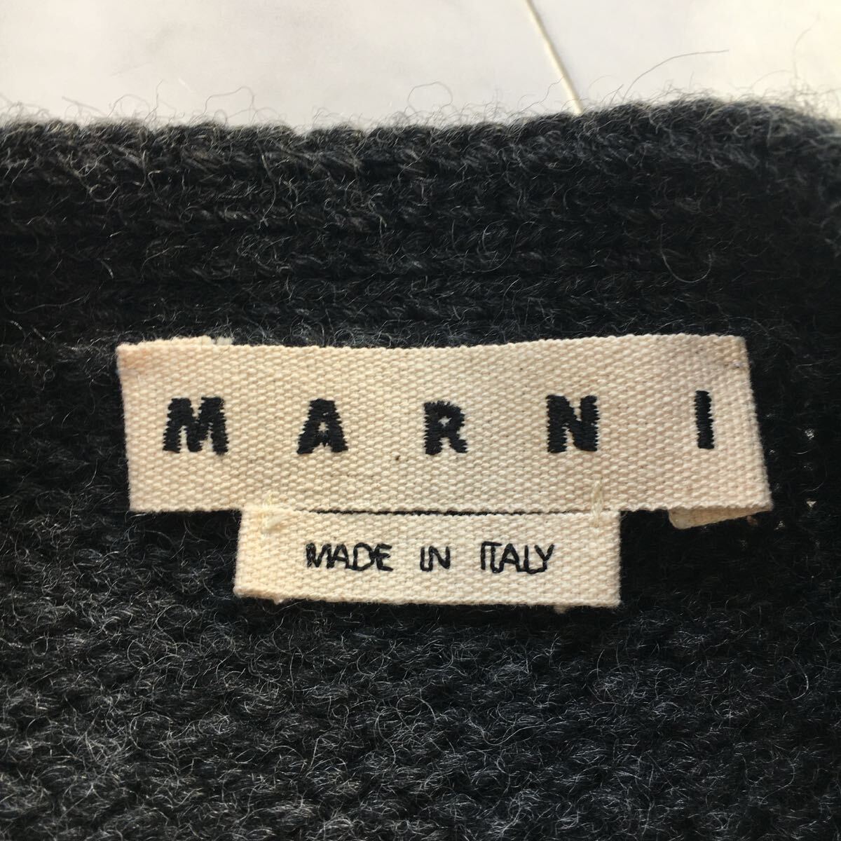 美品 MARNI マルニ パッチワーク ニット カーディガン 送料無料 美品 MARNI マルニ パッチワーク ニット カーディガン 送料無料