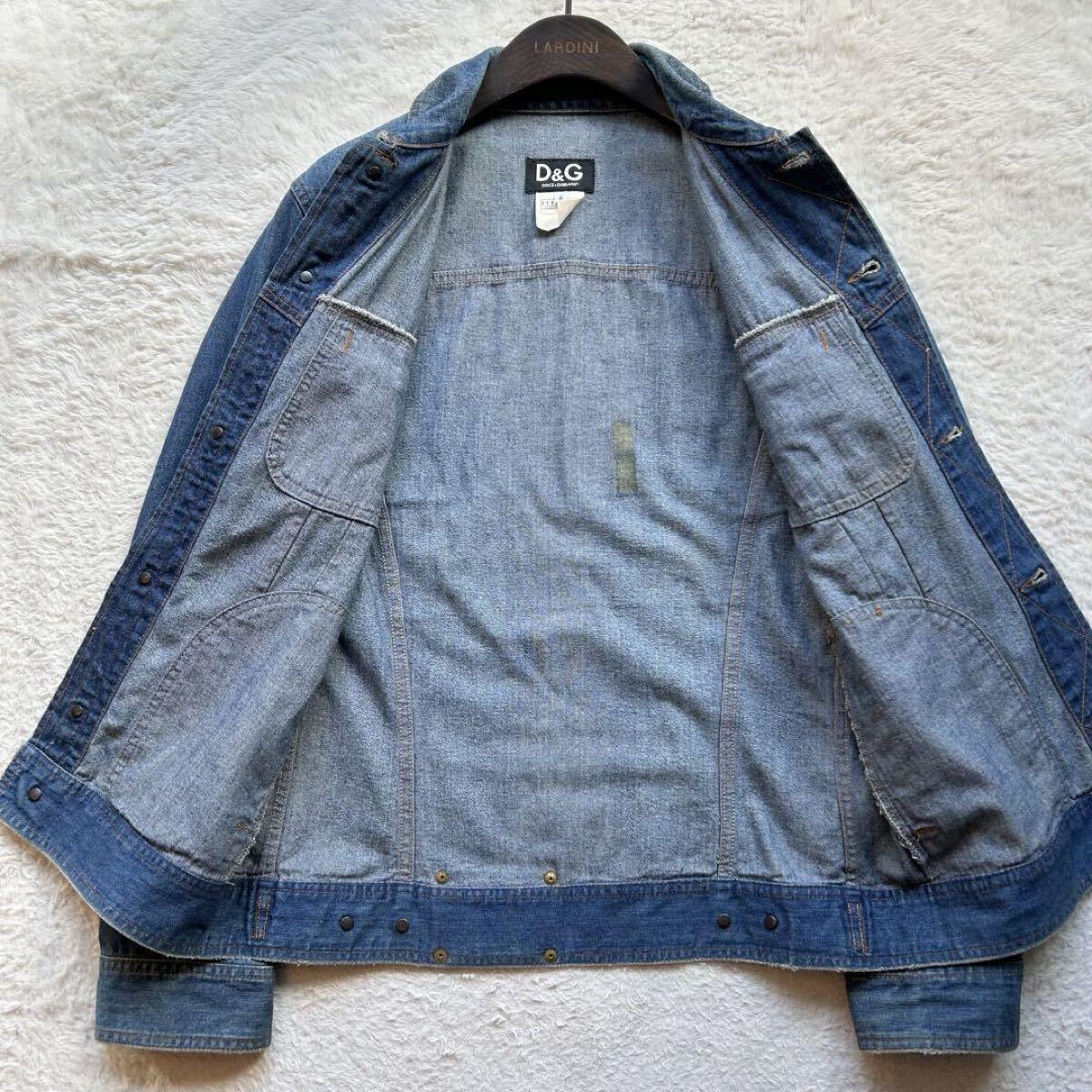 溢れ出る高級感 美品】ドルチェ&ガッバーナ デニムジャケット 溢れ出る高級感 美品】ドルチェ&ガッバーナ デニムジャケット