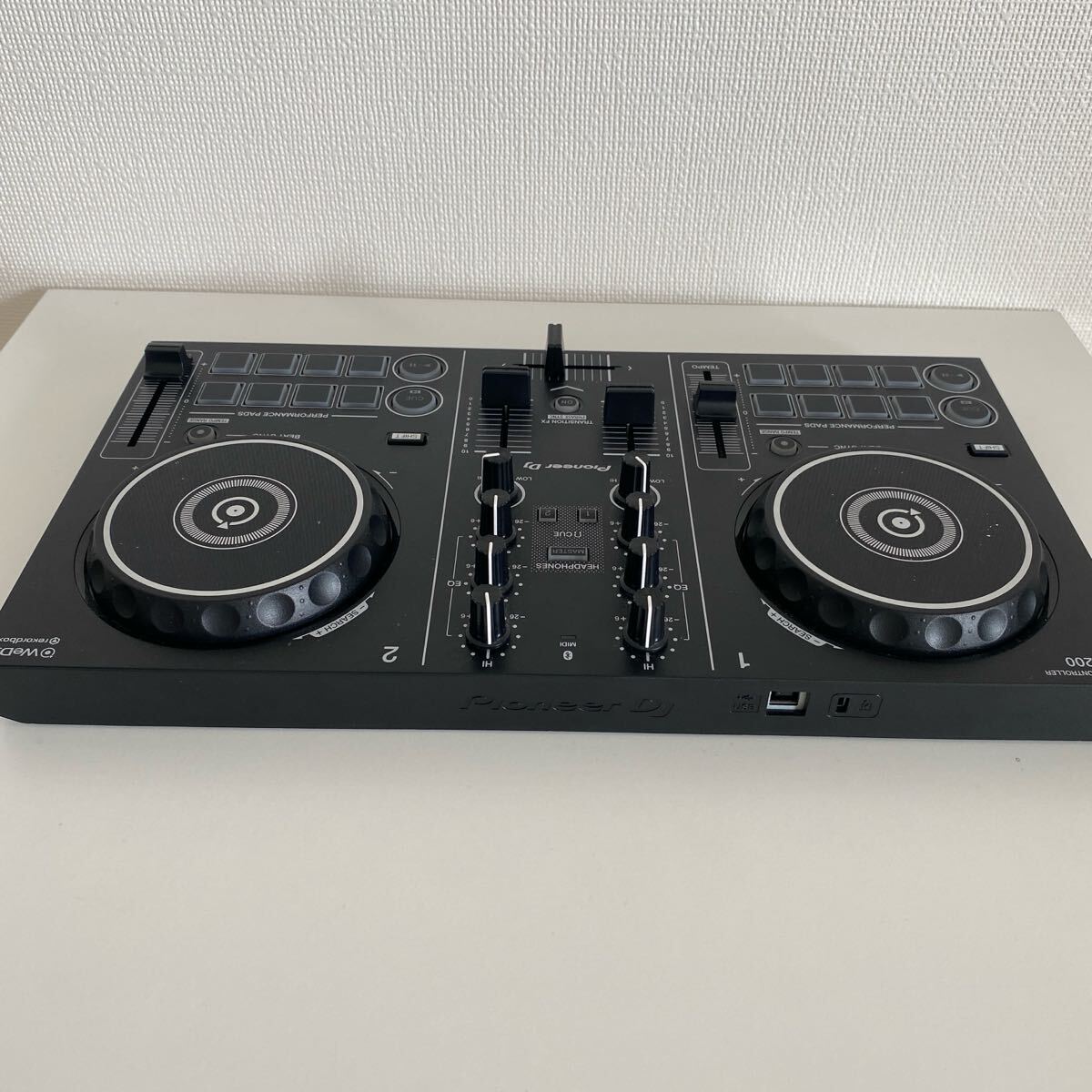 Pioneer DJ DDJ-200 スマートDJコントローラー|Yahoo!フリマ Pioneer DJ DDJ-200 スマートDJコントローラー|Yahoo!フリマ