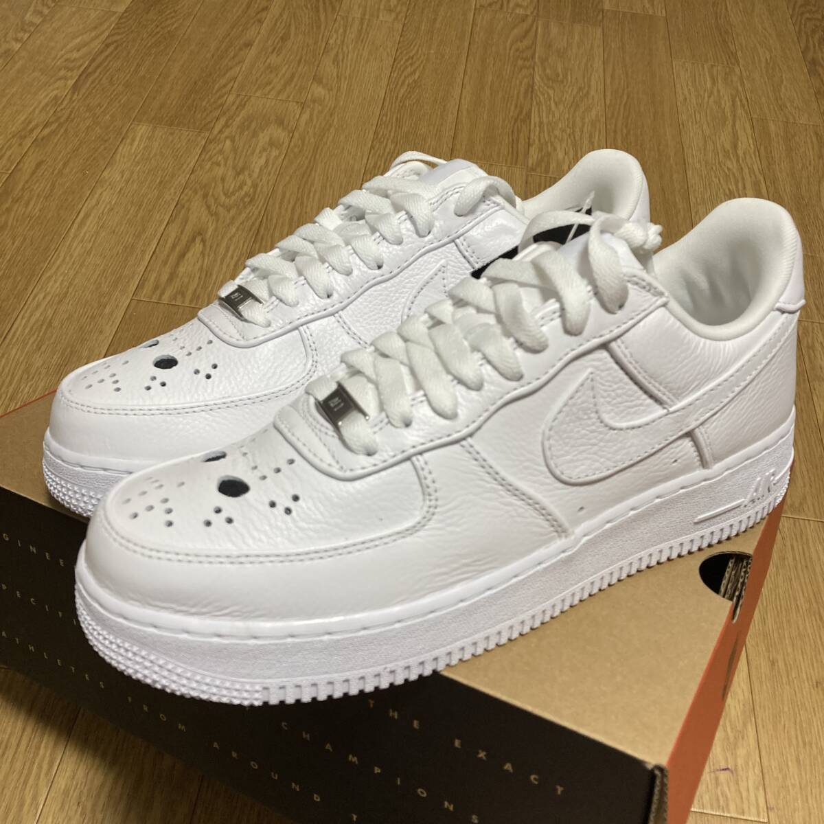 新品未試着 26 5cm NIKE AIR FORCE 1 LOW RETRO QS White Jason 新品未試着 26 5cm NIKE AIR FORCE 1 LOW RETRO QS White Jason