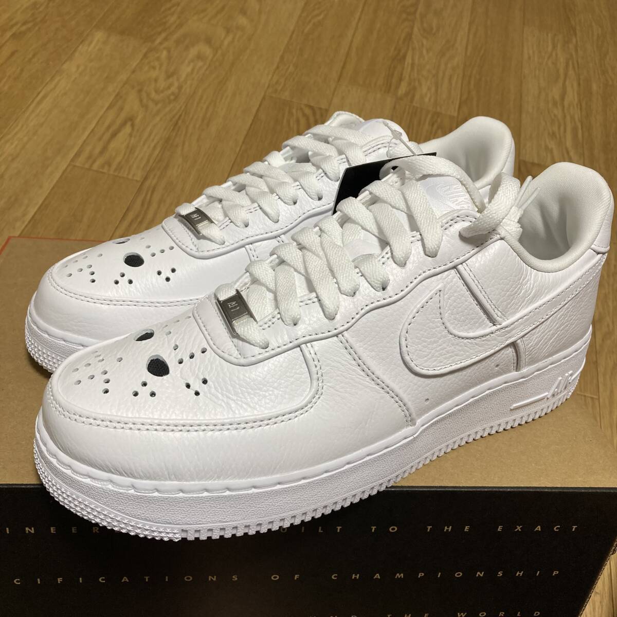 新品未試着 27cm NIKE AIR FORCE 1 LOW RETRO QS White Jason 新品未試着 27cm NIKE AIR FORCE 1 LOW RETRO QS White Jason