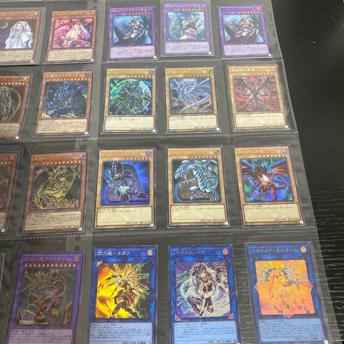 遊戯王 スーパー以上 引退 セット 青眼の白龍 ブラック 遊戯王 スーパー以上 引退 セット 青眼の白龍 ブラック