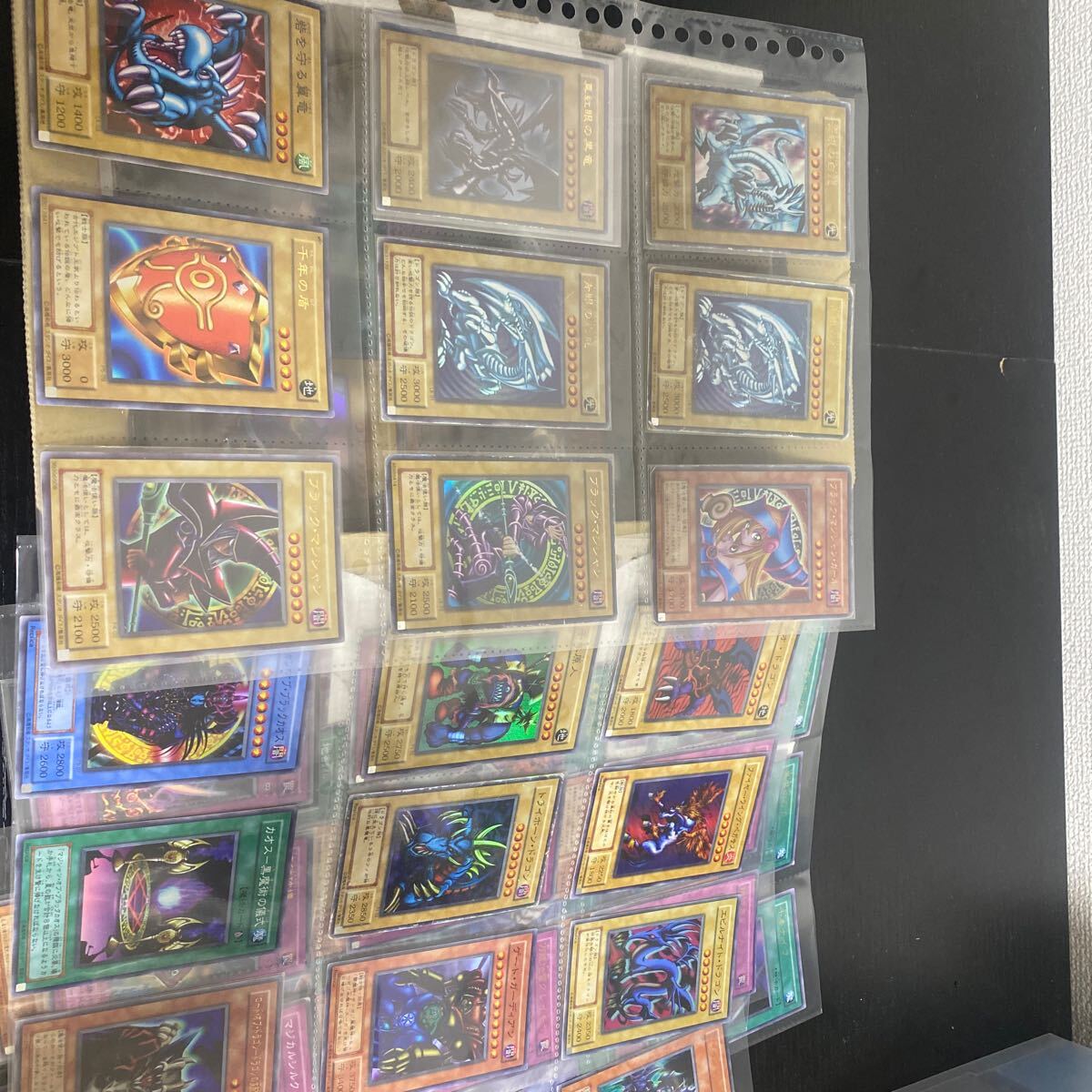 遊戯王 初期 第二期 2期 約650枚 青眼の白龍 ブラックマジシャン 遊戯王 初期 第二期 2期 約650枚 青眼の白龍 ブラックマジシャン