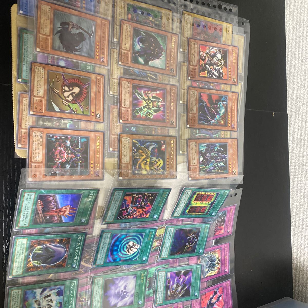 遊戯王 初期 第二期 2期 約650枚 青眼の白龍 ブラックマジシャン 遊戯王 初期 第二期 2期 約650枚 青眼の白龍 ブラックマジシャン