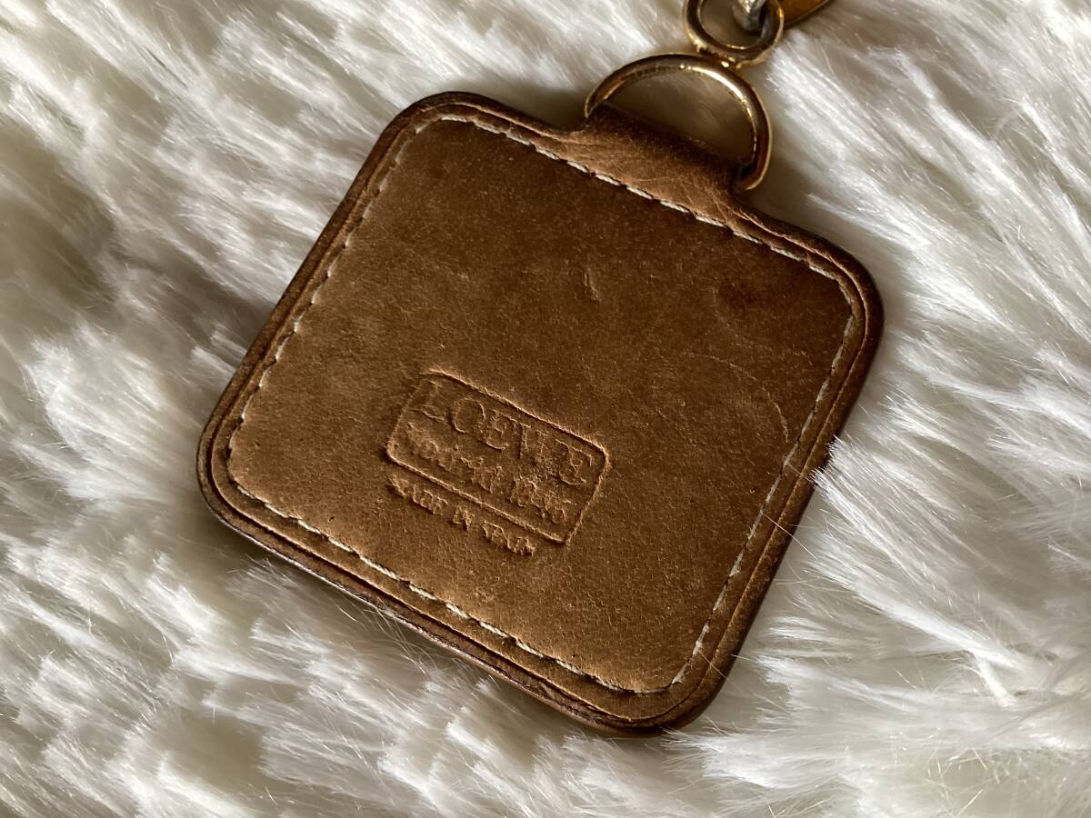 LOEWE ロエベ アナグラム 本革 キーリング レザー キーホルダー LOEWE ロエベ アナグラム 本革 キーリング レザー キーホルダー