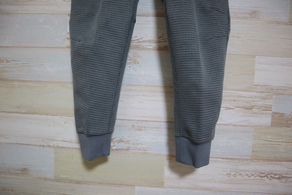新品 150㎝ ナイキ NIKE Tech Fleece Winterized Full Zip 新品 150㎝ ナイキ NIKE Tech Fleece Winterized Full Zip