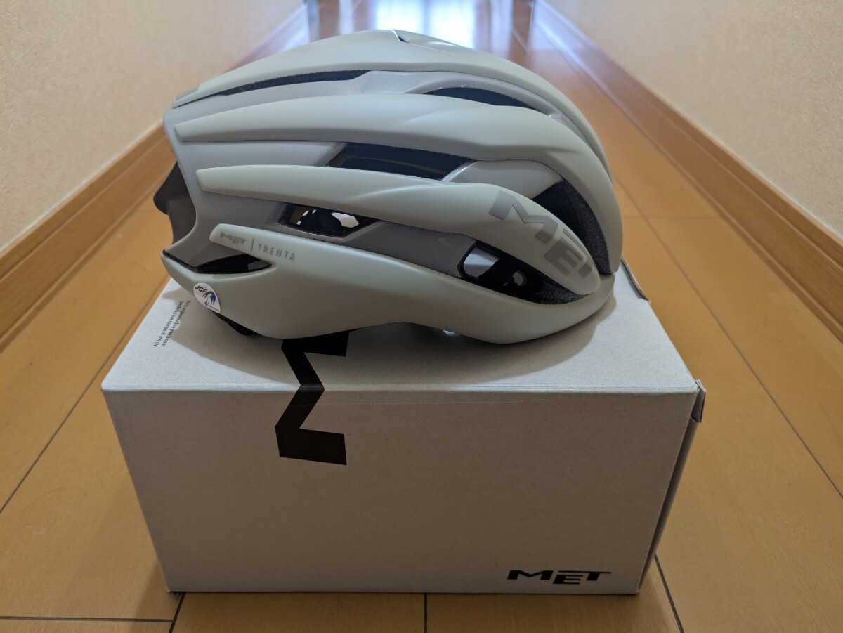 定価34100円 MET TRENTA Mips-サイズM/グレージュ/JCF公認 定価34100円 MET TRENTA Mips-サイズM/グレージュ/JCF公認