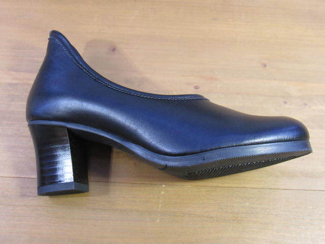♪定形外　やさしい靴工房 Belle&Sofa　パンプス　22ｃｍ　黒色　ブラック　（0704）_画像4