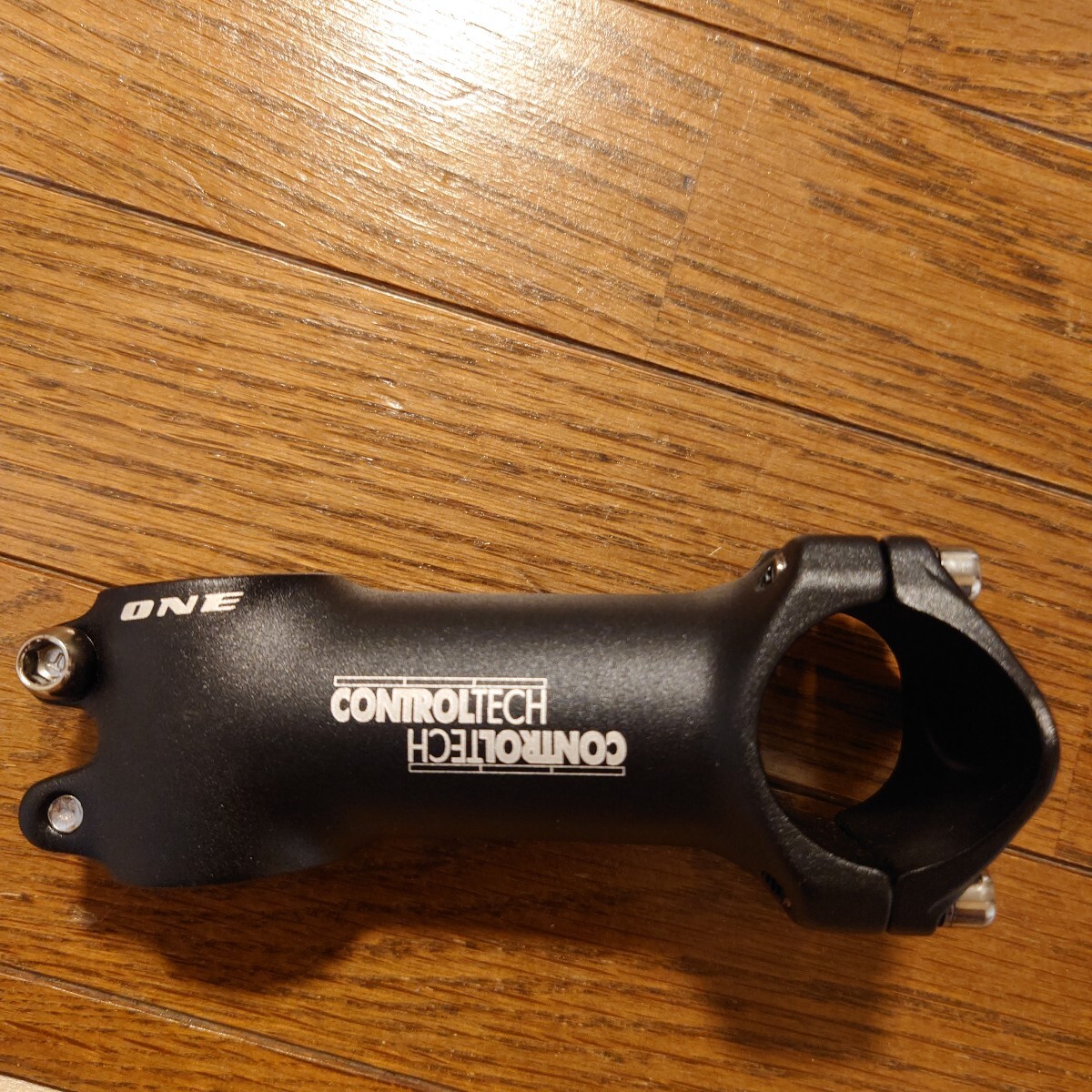 新品希少品 CONTROL TECH ONE ステム　90mm 31.8mm コントロールテック　USA OLDMTB ビンテージ_画像4