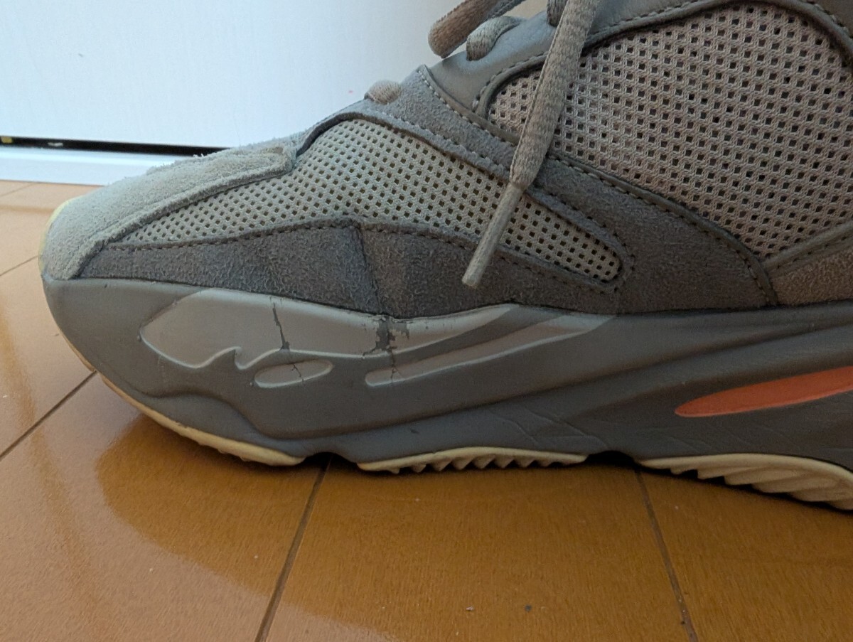 ADIDAS YEEZY BOOST 700 WAVE RUNNER 27cm アディダス イージー ADIDAS YEEZY BOOST 700 WAVE RUNNER 27cm アディダス イージー