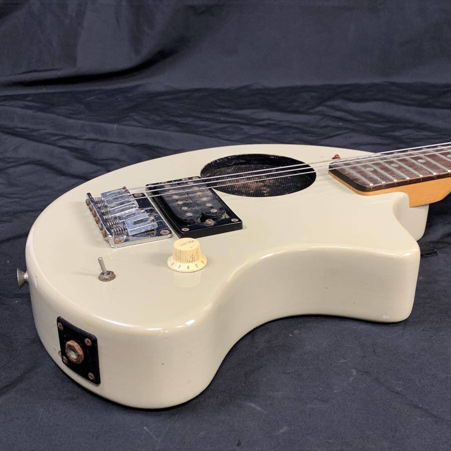 Fernandes フェルナンデス ZO-3 アンプ内蔵 エレキギター ミニ Fernandes フェルナンデス ZO-3 アンプ内蔵 エレキギター ミニ