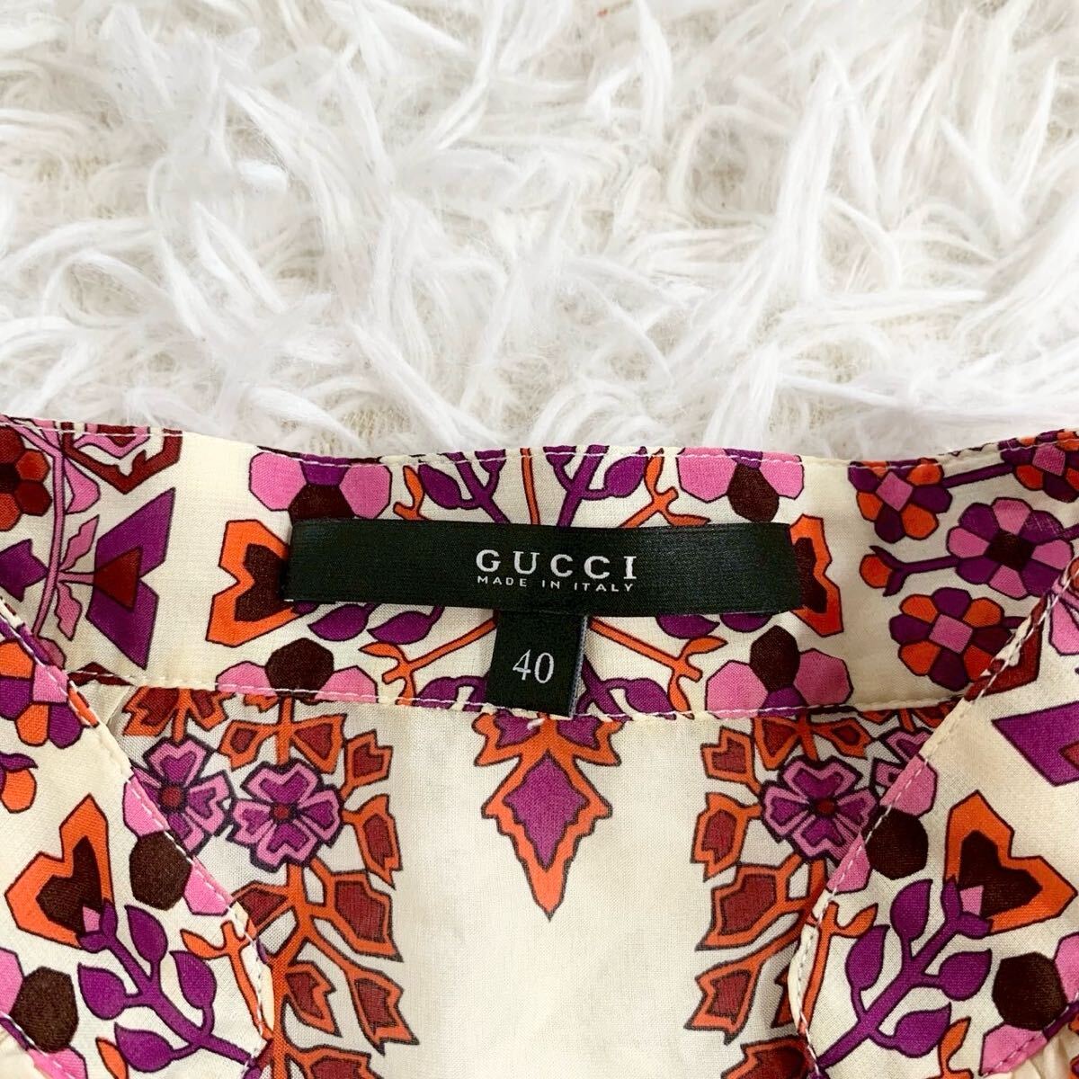 GUCCI 花柄 ブラウス フローラル フリル トップス シャツ 長袖 GUCCI 花柄 ブラウス フローラル フリル トップス シャツ 長袖