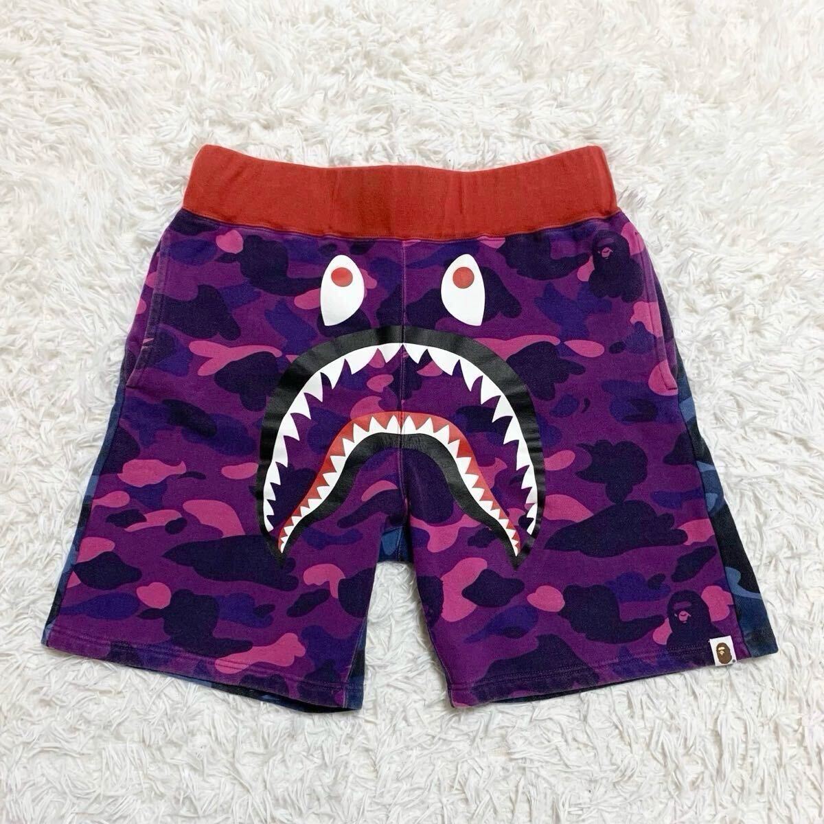 A BATHING APE ショートパンツ ハーフパンツ シャーク カモ 迷彩 A BATHING APE ショートパンツ ハーフパンツ シャーク カモ 迷彩