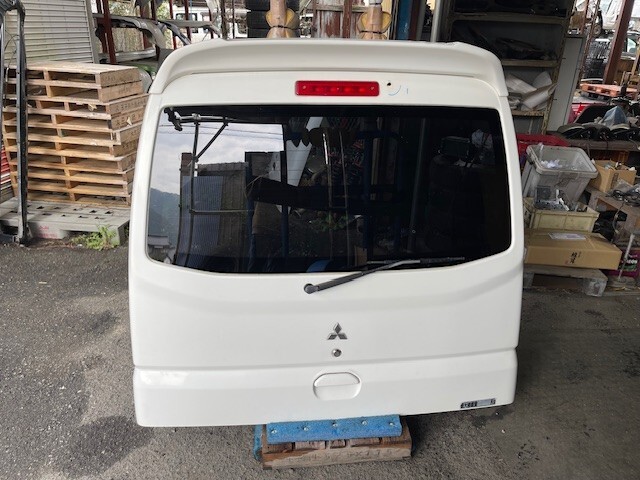 三菱 タウンボックス バックドア U62W W09 (BL12827)_画像1