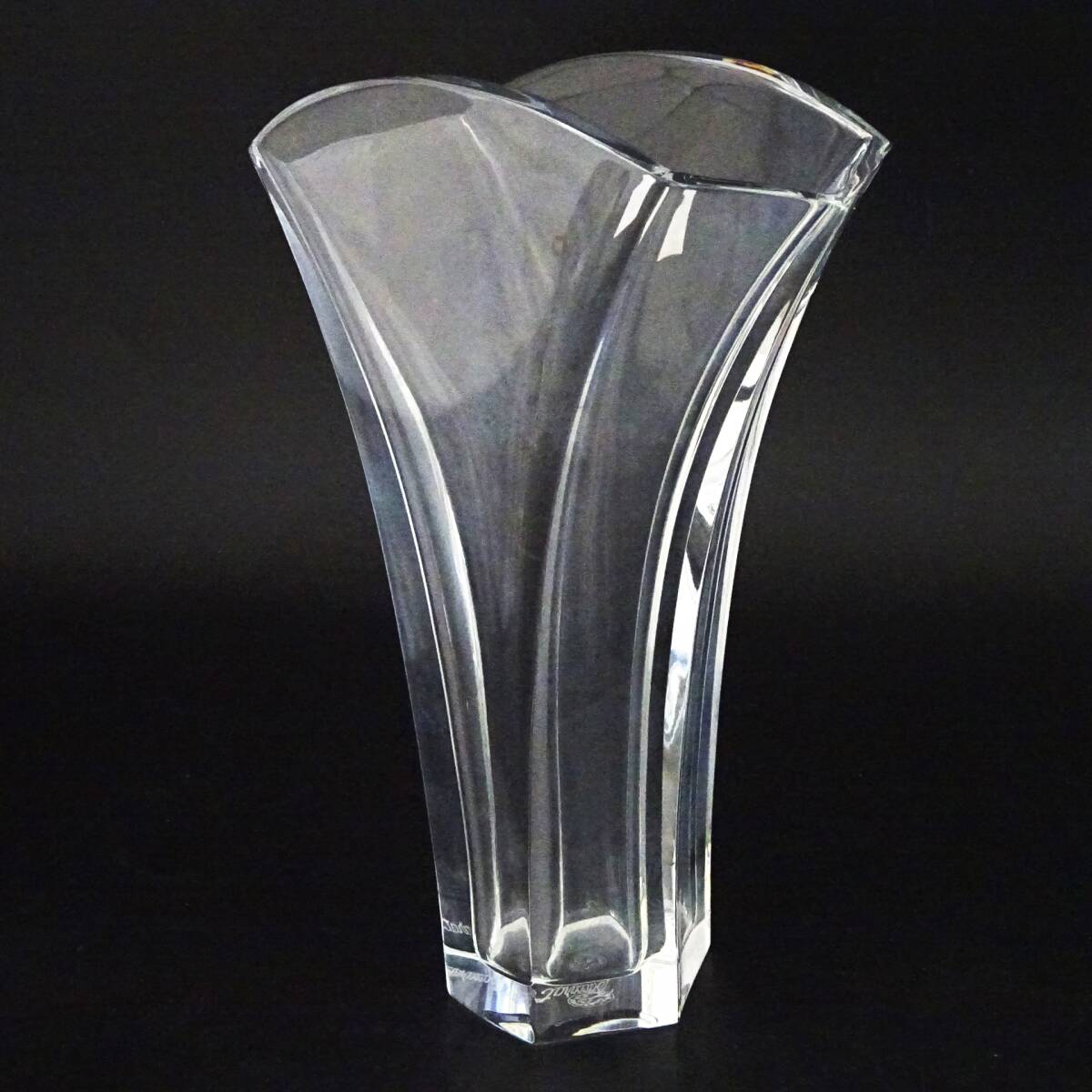 Baccarat ギンコ 高さ約17cm フラワーベース 花瓶 花びん 箱付 Baccarat ギンコ 高さ約17cm フラワーベース 花瓶 花びん 箱付