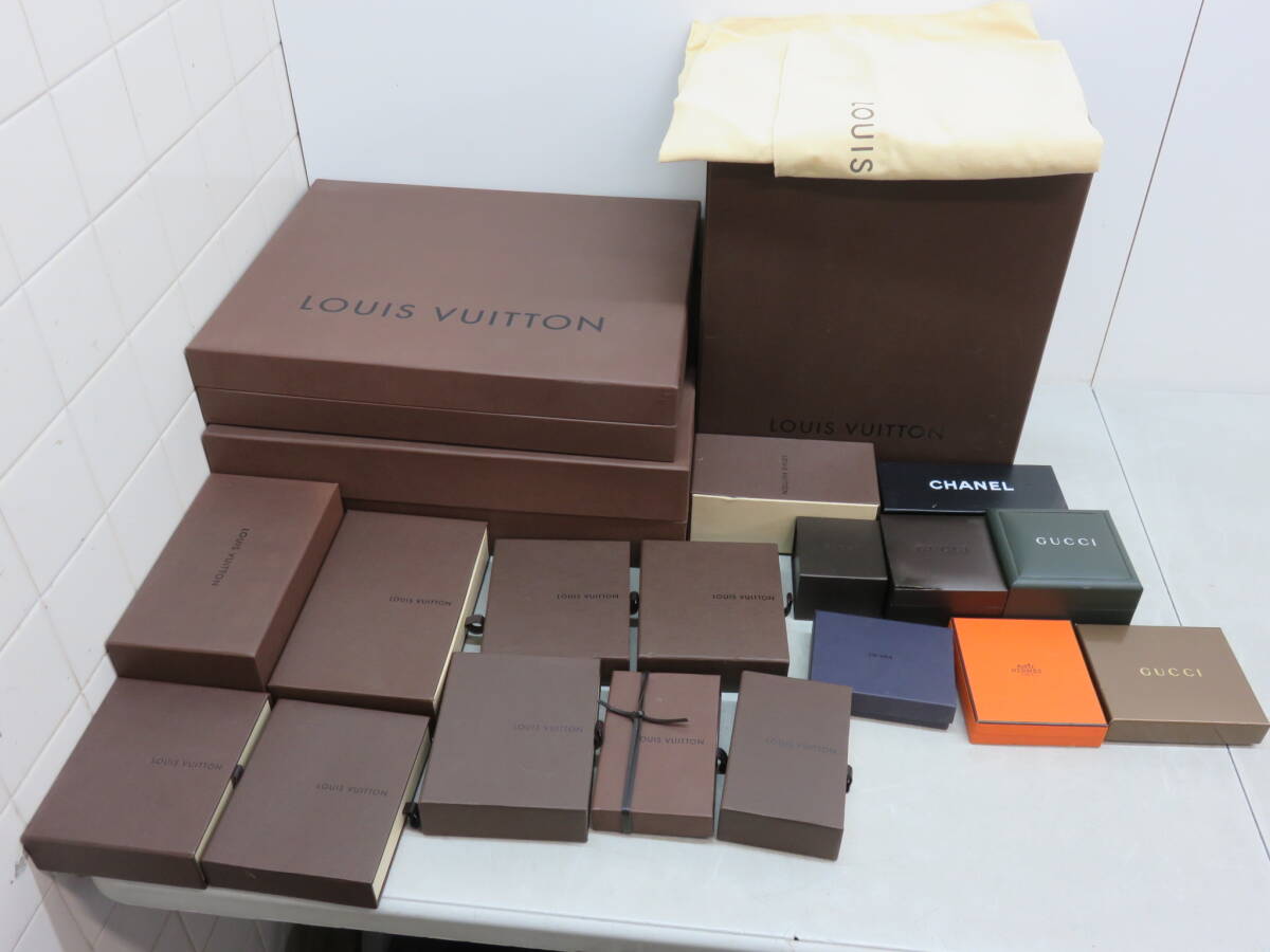 空箱まとめて ☆ LV GUCCI HERMES CHANEL PRADA LOUIS VUITTON 空箱まとめて ☆ LV GUCCI HERMES CHANEL PRADA LOUIS VUITTON