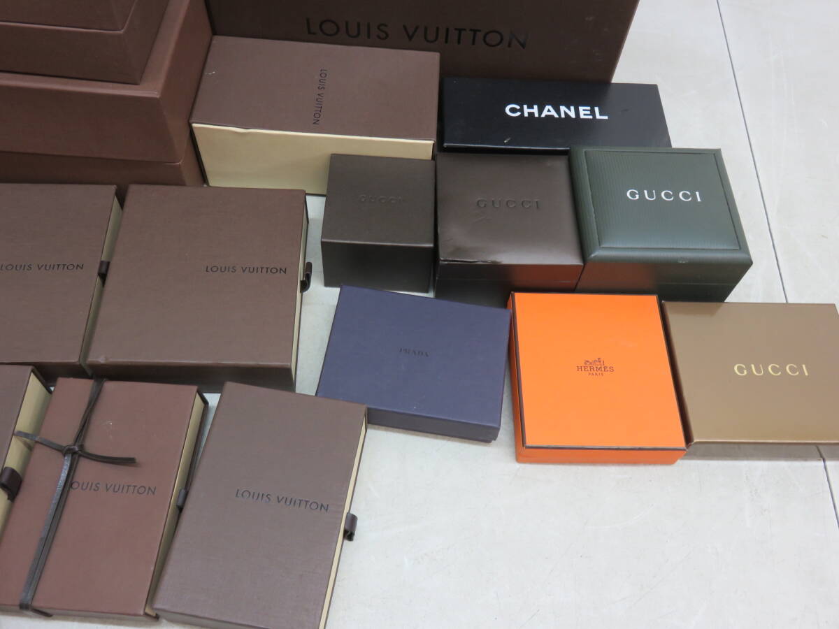 空箱まとめて ☆ LV GUCCI HERMES CHANEL PRADA LOUIS VUITTON 空箱まとめて ☆ LV GUCCI HERMES CHANEL PRADA LOUIS VUITTON