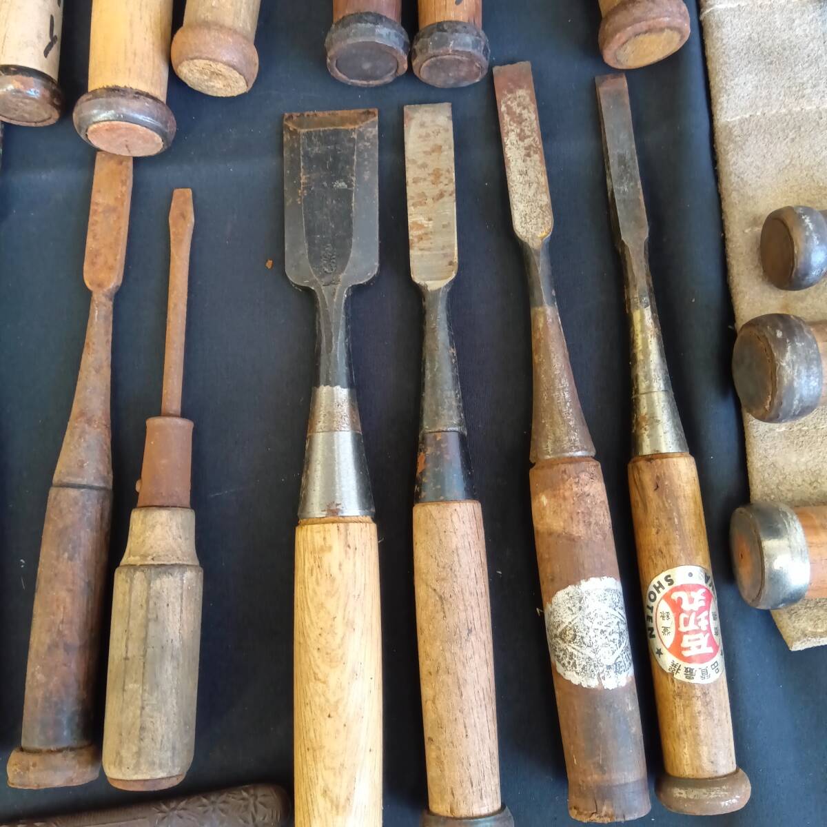 大量まとめ売り 叩き鑿 ノミ 彫刻刀 木工道具 日本製 大工道具 大量まとめ売り 叩き鑿 ノミ 彫刻刀 木工道具 日本製 大工道具