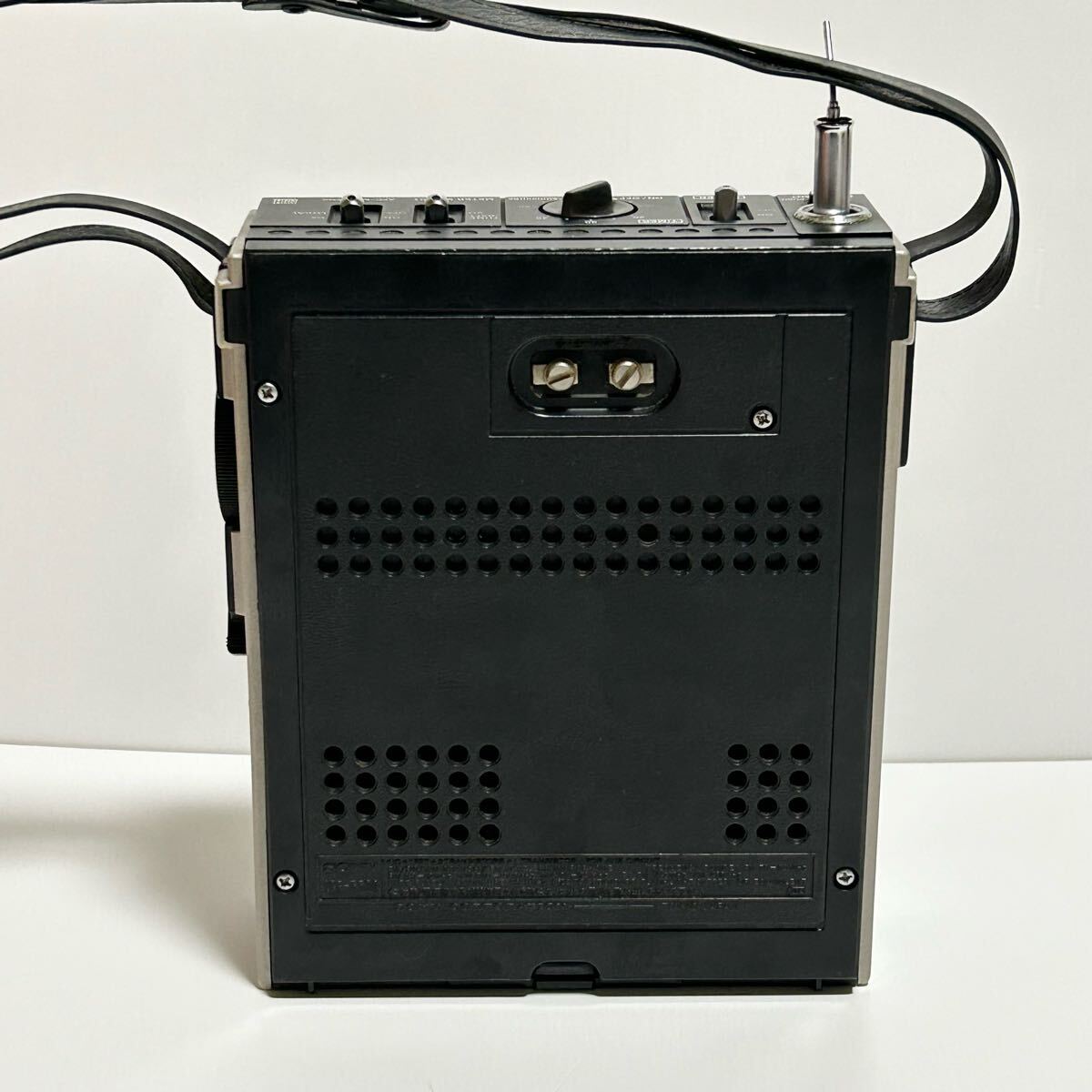 SONY ソニー ICF-5500 3バンド BCL スカイセンサー ラジオ