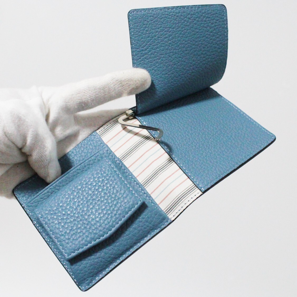 新品 フィーコ ファッチェ シュリンクレザー 小銭入れ付 マネークリップ 二つ折り財布 黒　Ｋ4230_画像7