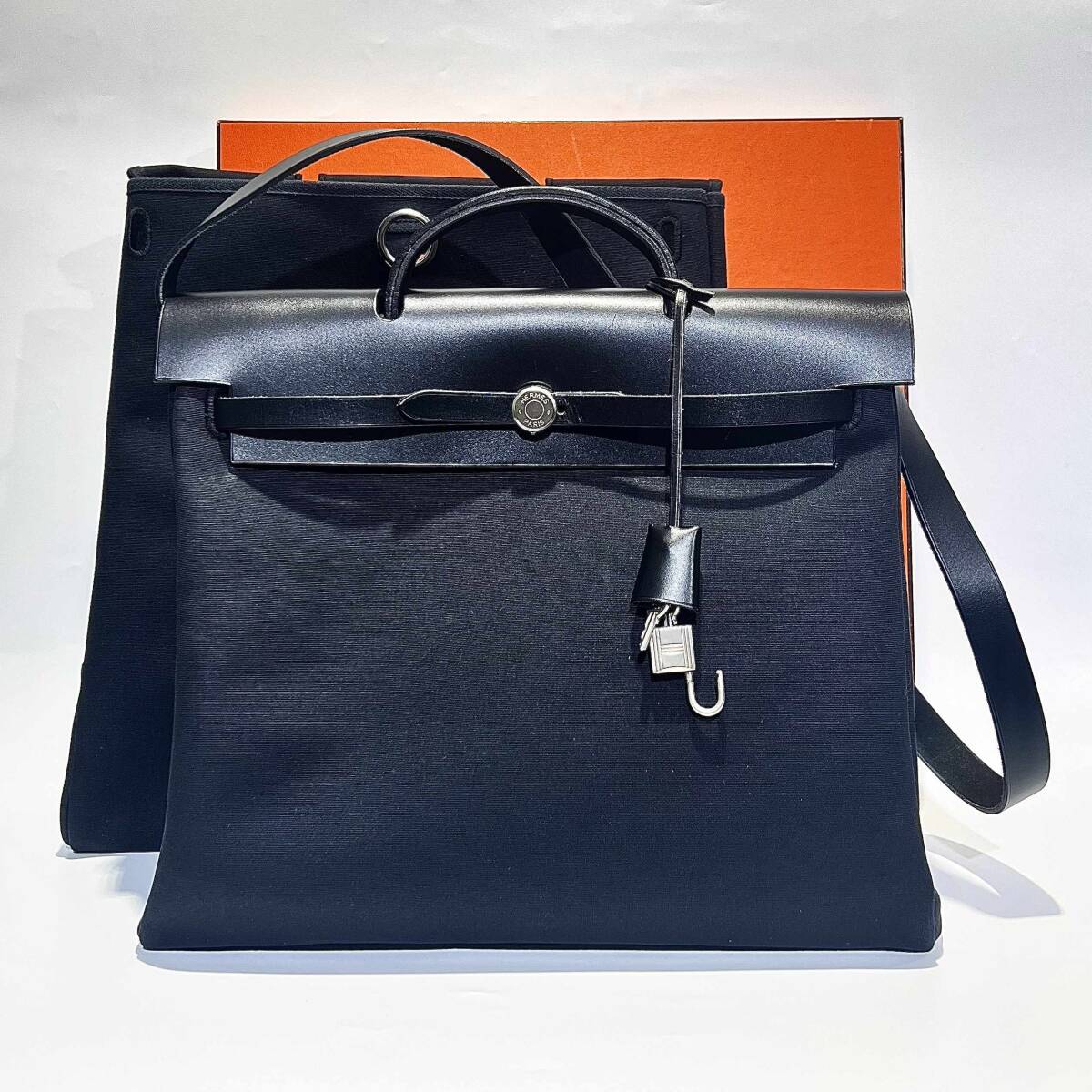 HERMES エルメス エールバッグ MM 39 ショルダーバッグ 2WAY HERMES エルメス エールバッグ MM 39 ショルダーバッグ 2WAY