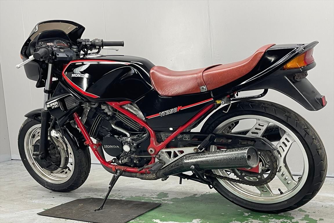 VT250F 売り切り!レストアベース、部品取りに!MC08!1982年 VT250F 売り切り!レストアベース、部品取りに!MC08!1982年