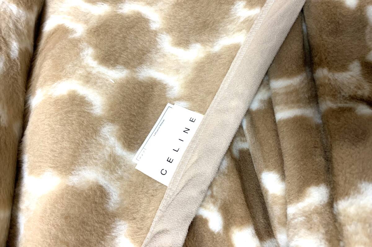 CELINE セリーヌ マカダム柄 アクリルニューマイヤー毛布 CELINE セリーヌ マカダム柄 アクリルニューマイヤー毛布