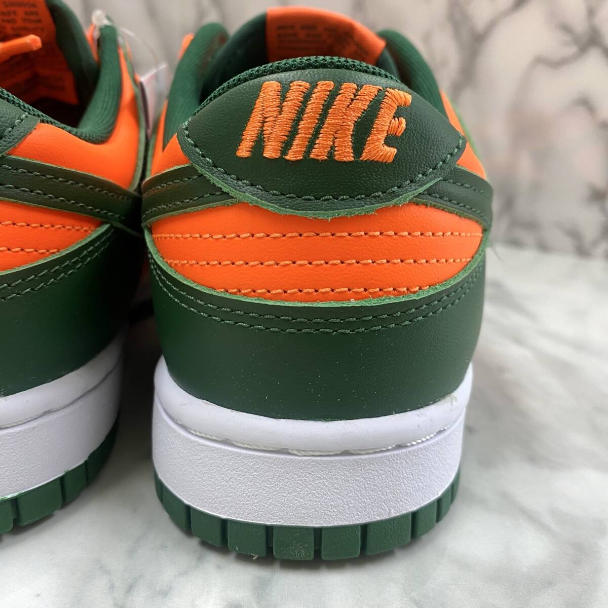 H0404?】 新品未使用 NIKE ⑧ ダンク LOW レトロ DD1391-300 約 H0404?】 新品未使用 NIKE ⑧ ダンク LOW レトロ DD1391-300 約