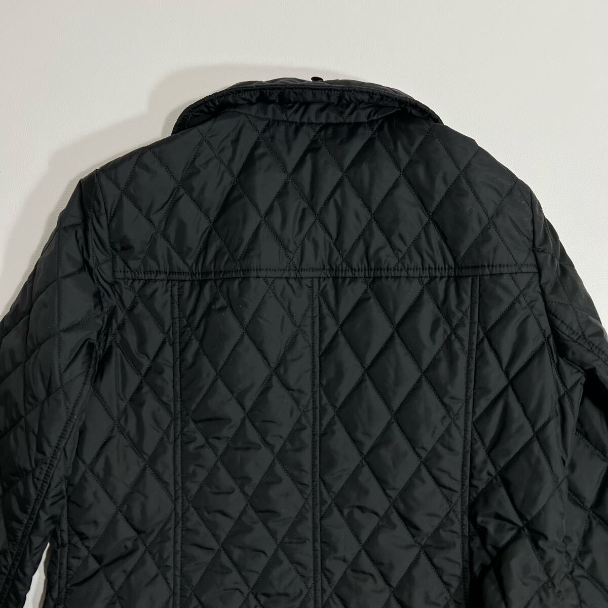 美品 BURBERRY LONDON バーバリーロンドン ダウンジャケット 美品 BURBERRY LONDON バーバリーロンドン ダウンジャケット