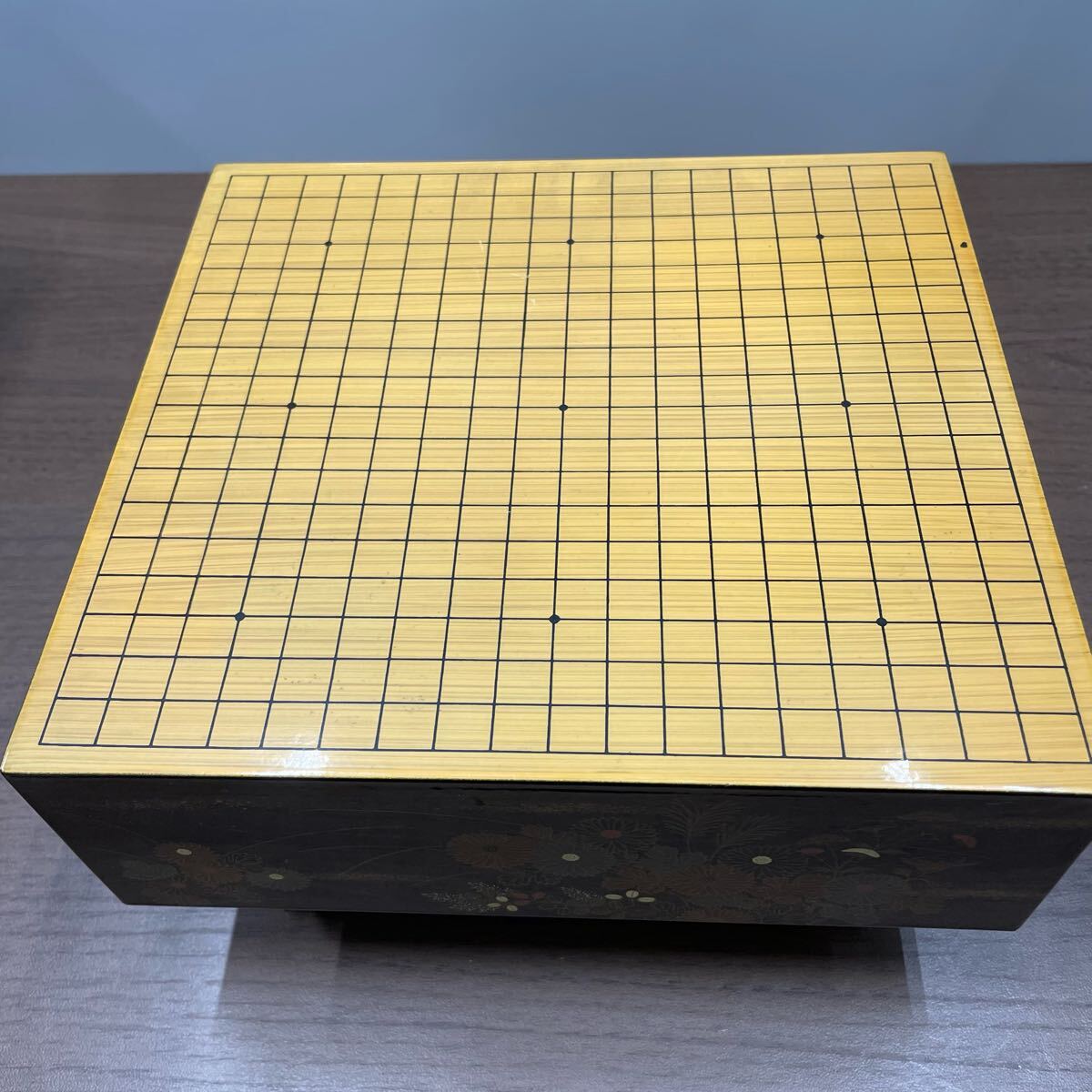 雷216 木製漆芸 銘/柳山 碁盤 ひな道具 ミニチュア 蒔絵細工 雷216 木製漆芸 銘/柳山 碁盤 ひな道具 ミニチュア 蒔絵細工