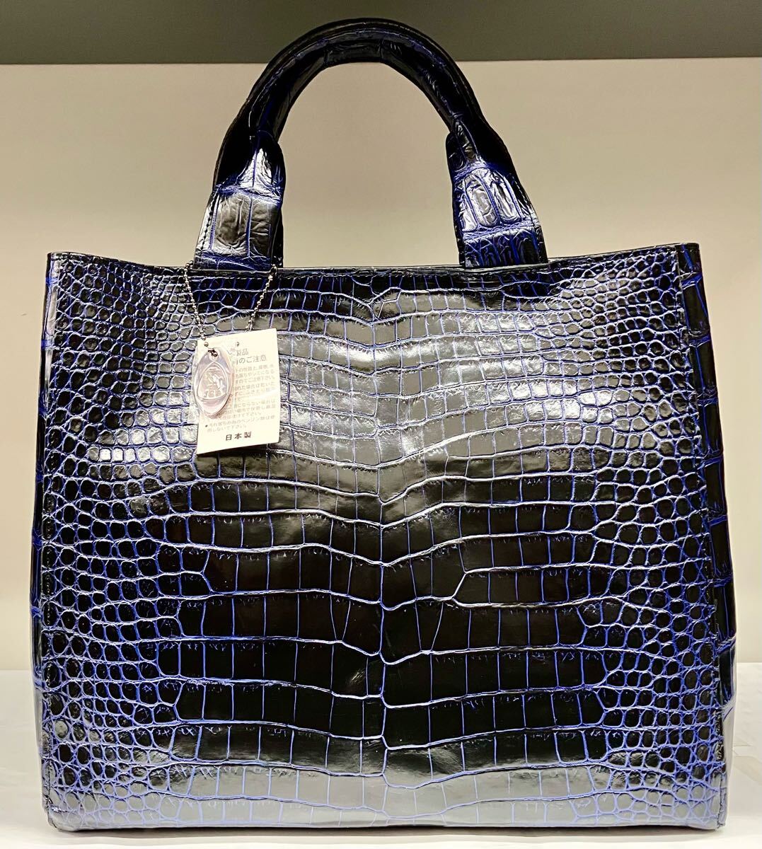 国産 日本製のクロコダイルワニ革使いの手提げ&トートバック 二 国産 日本製のクロコダイルワニ革使いの手提げ&トートバック 二