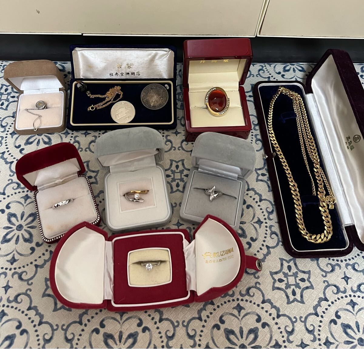 1円〜【 遺品整理・家屋整理品】1964年1000円硬貨 ゴールド 1円〜【 遺品整理・家屋整理品】1964年1000円硬貨 ゴールド
