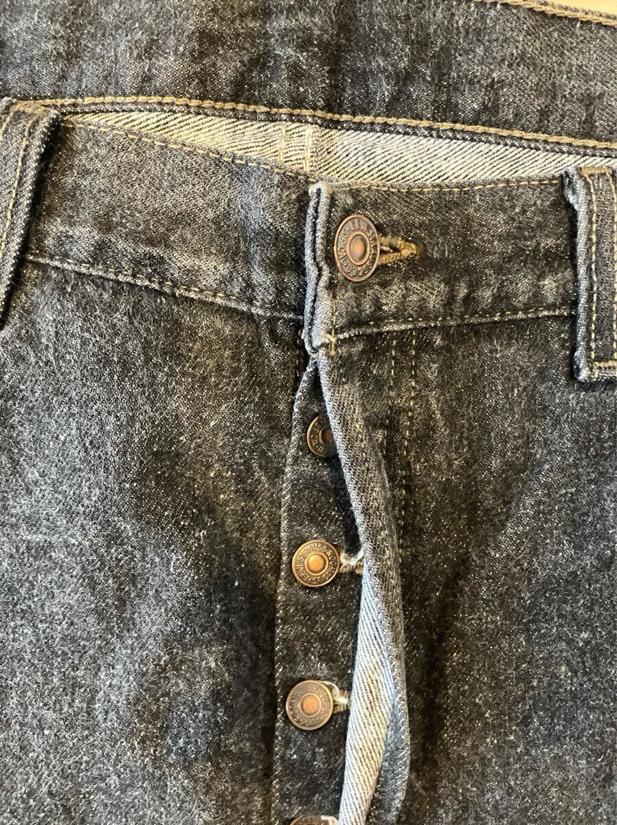 極上◎94s ビンテージLevis 501 先染めブラック 濃黒 USA製 美品 極上◎94s ビンテージLevis 501 先染めブラック 濃黒 USA製 美品