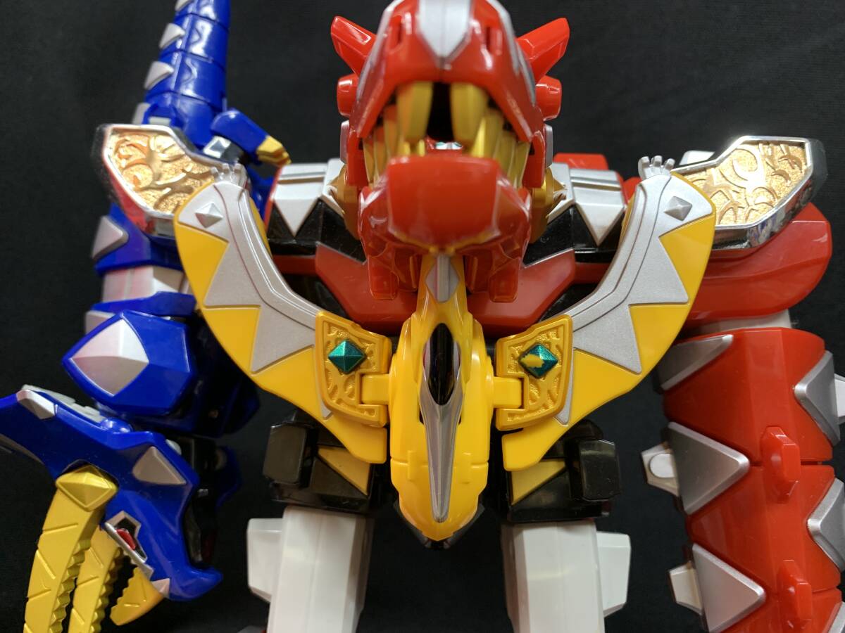 バンダイ 爆竜戦隊アバレンジャー DX爆竜合体 アバレンオー+ バンダイ 爆竜戦隊アバレンジャー DX爆竜合体 アバレンオー+