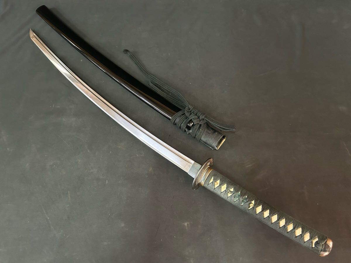 最高級 居合刀 全長102cm 刃渡り70cm 重量1078g 刀のみ824g 海鼠 最高級 居合刀 全長102cm 刃渡り70cm 重量1078g 刀のみ824g 海鼠