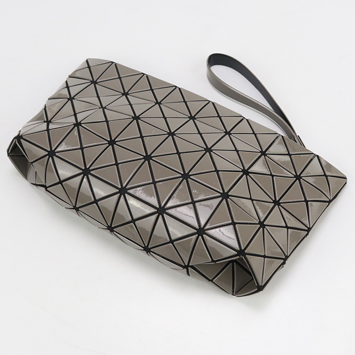 中古良品 ISSEY MIYAKE イッセイ ミヤケ クラッチバッグ クラッチバッグ バオバオ ユニセックス グレー