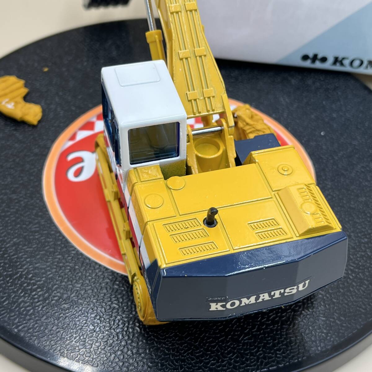 1/43 コマツ PC200 Power Shovel Komatsu Goods Wave Tokyo 1/43 コマツ PC200 Power Shovel Komatsu Goods Wave Tokyo